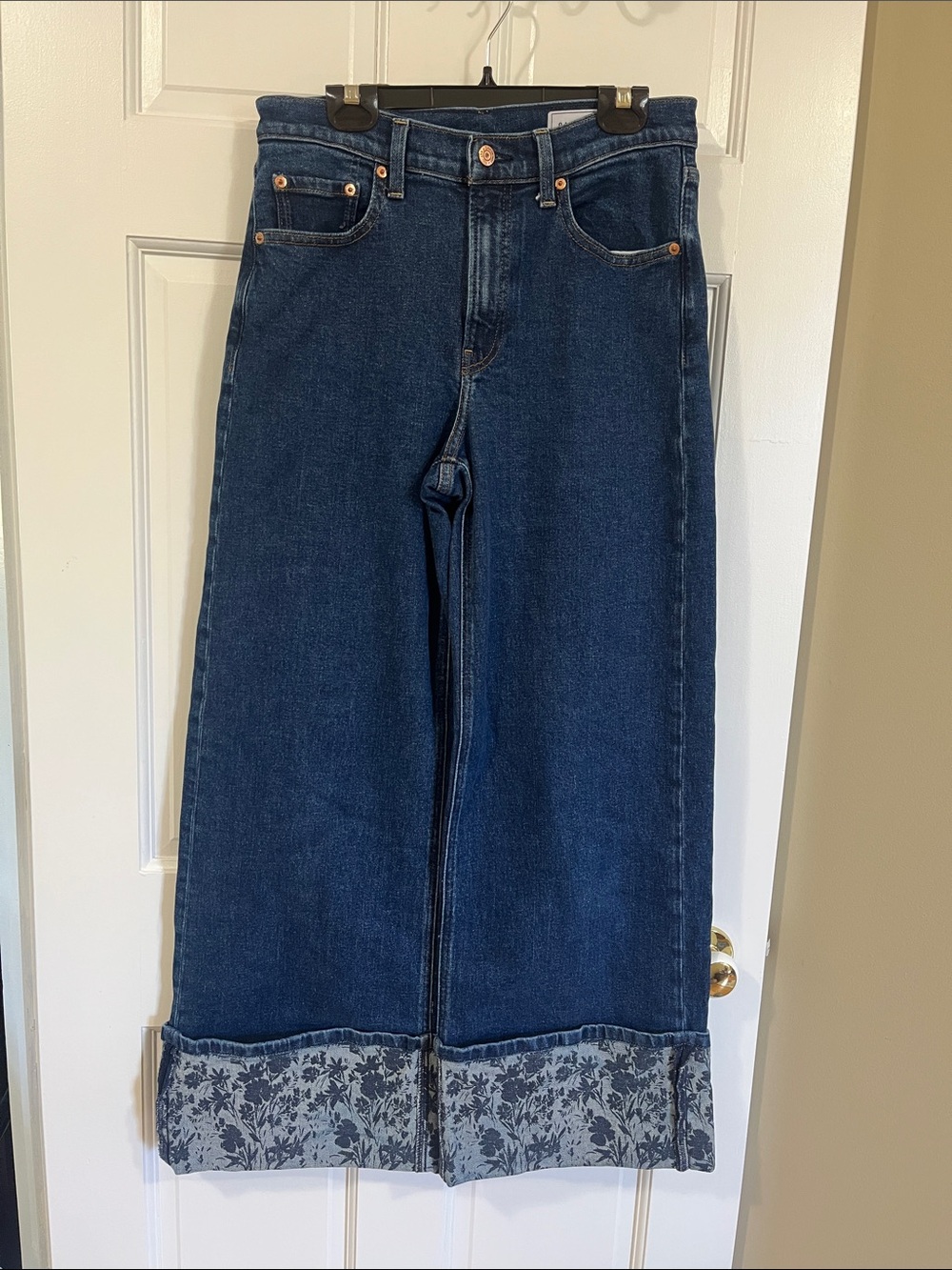 Gap High Rise Stride Dark Blue Wide-Leg Women's Jeans with Floral Cuff